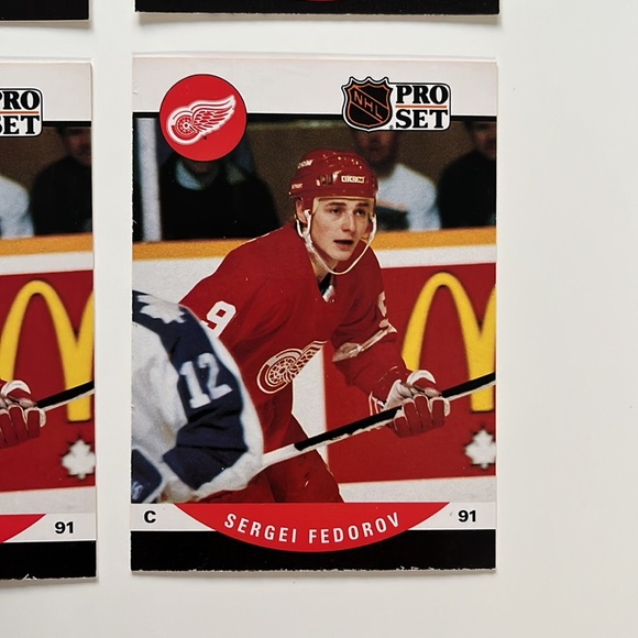 4 CARD LOT 90-91 Pro Set Sergei Fedorov Rookie Card (Shifted Stats Error Card) - Picture 5 of 6